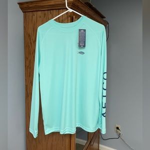M LIGHT BLUE AFTCO LONG SLEEVED SHIRT